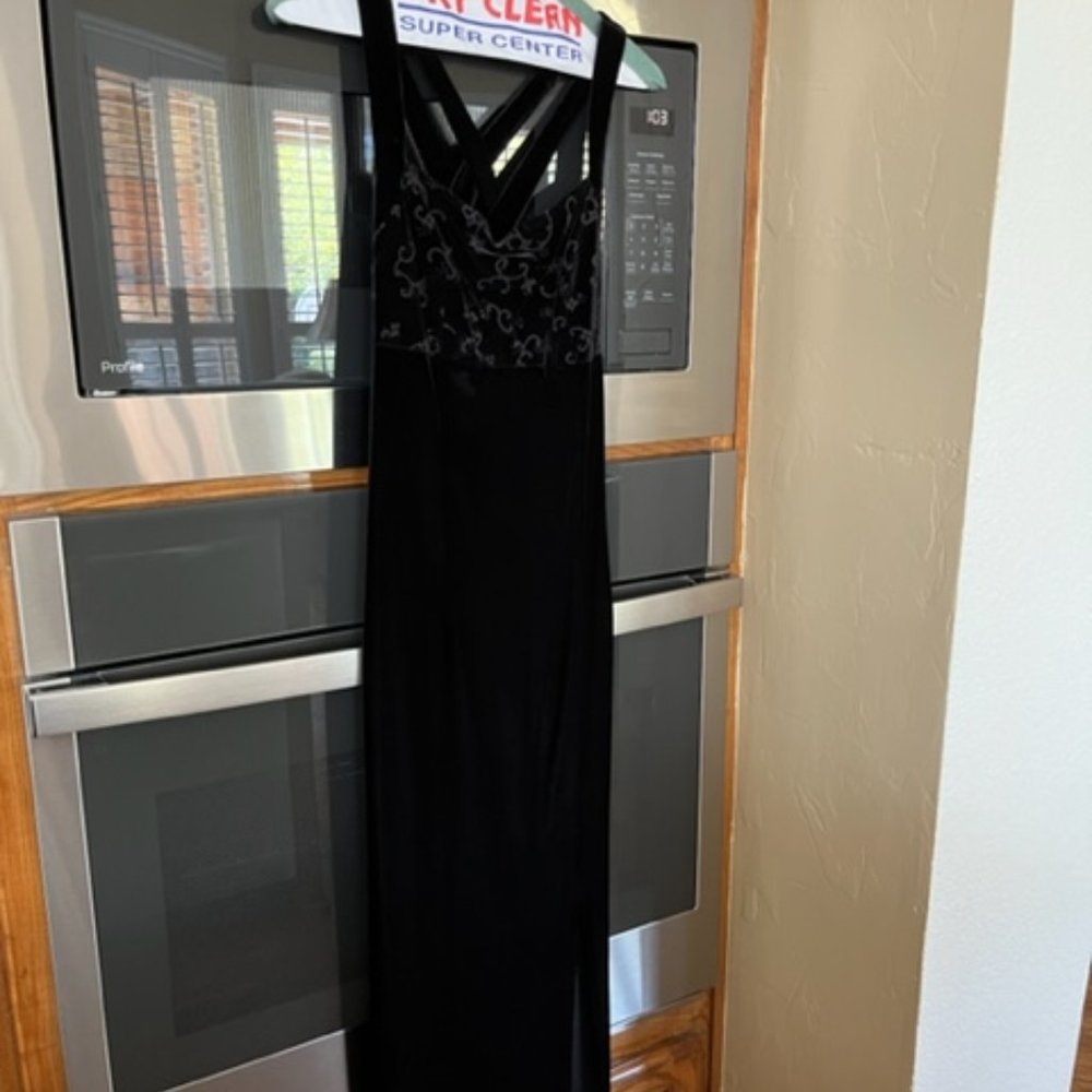 Black Velvet Evening Long Dress Size 2P